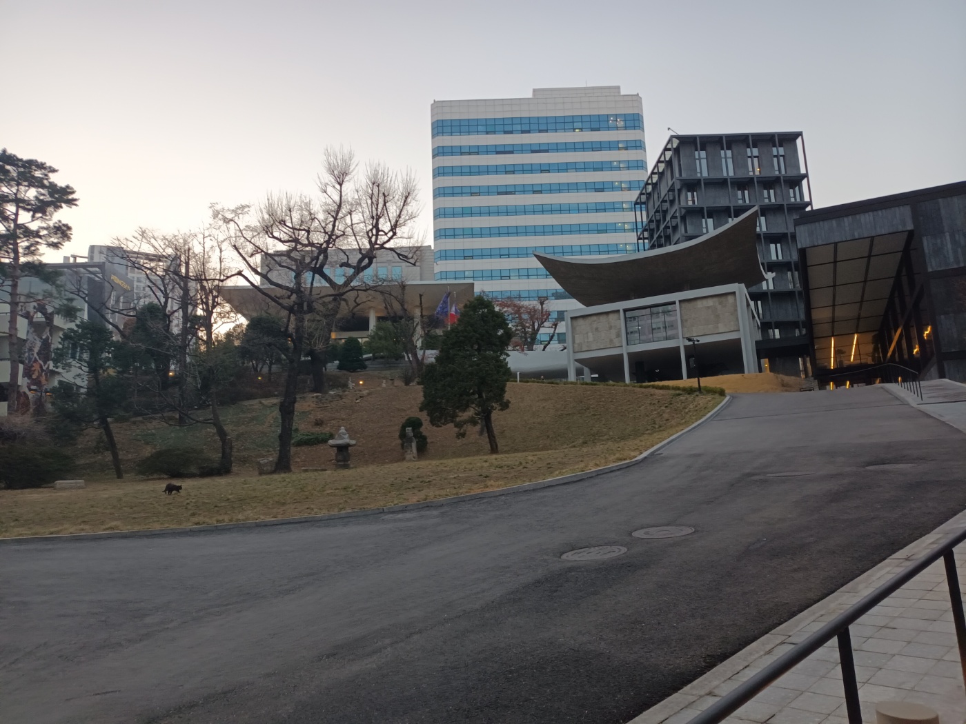 KakaoTalk_20250325_204812864_03